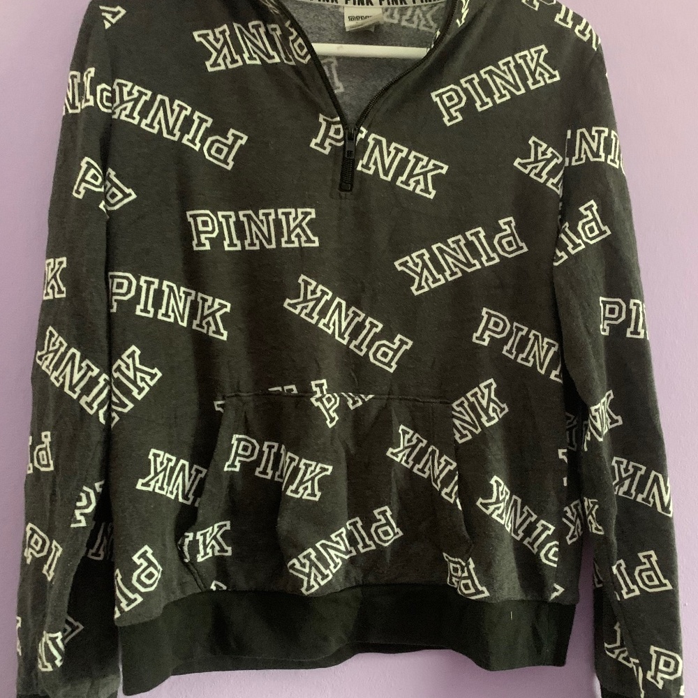 Vs PINK grey hlf zip sweatshirt